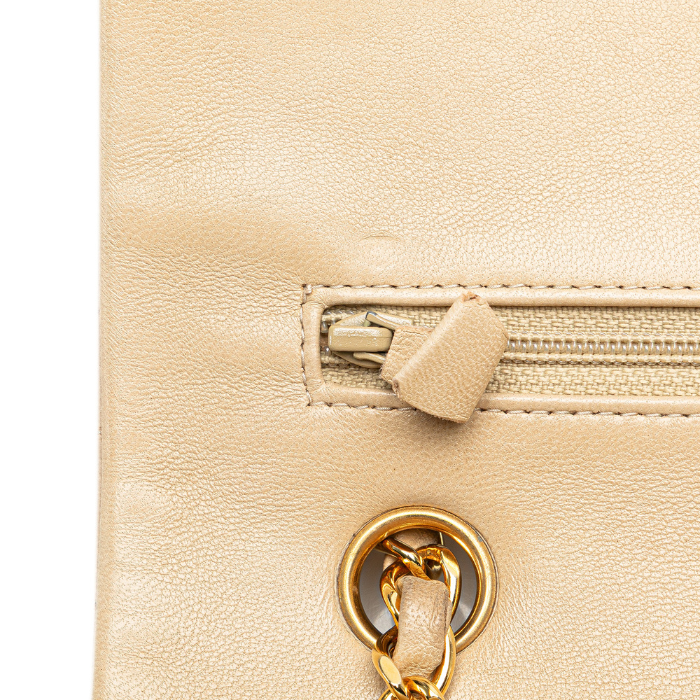 Pre-Loved Chanel Medium Classic Lambskin Double Flap - Picture 10 of 12